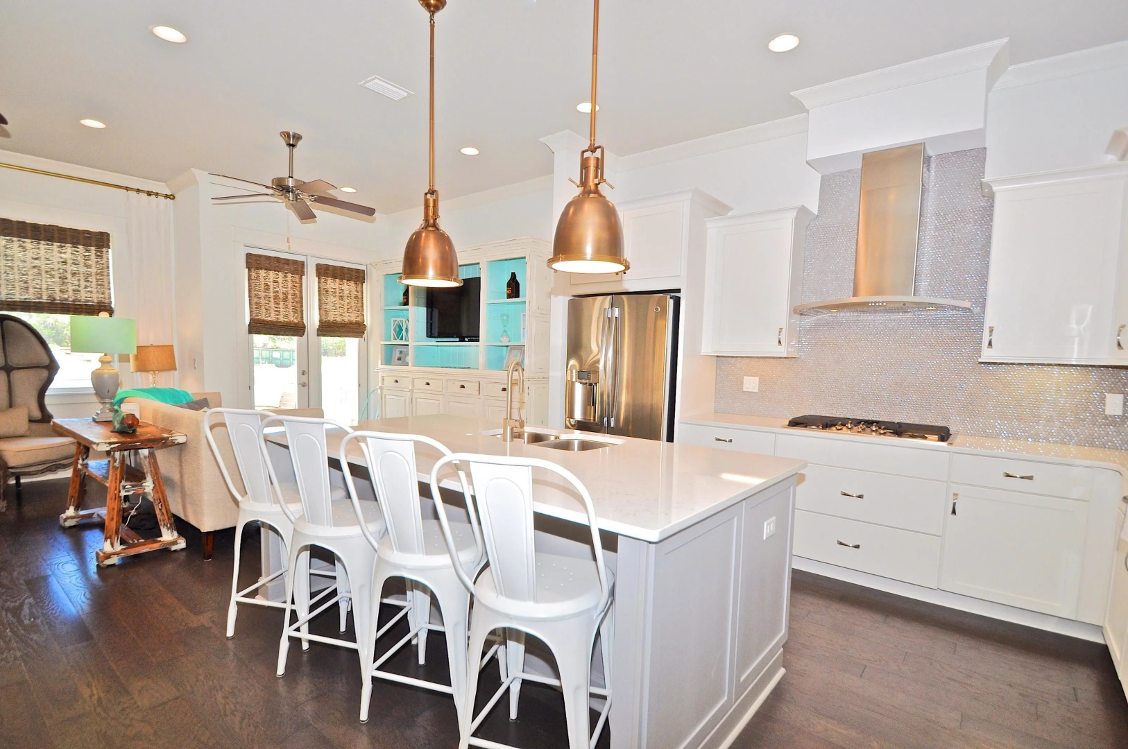 One More Day 3 Bedroom Condo By Coastal Dreamin