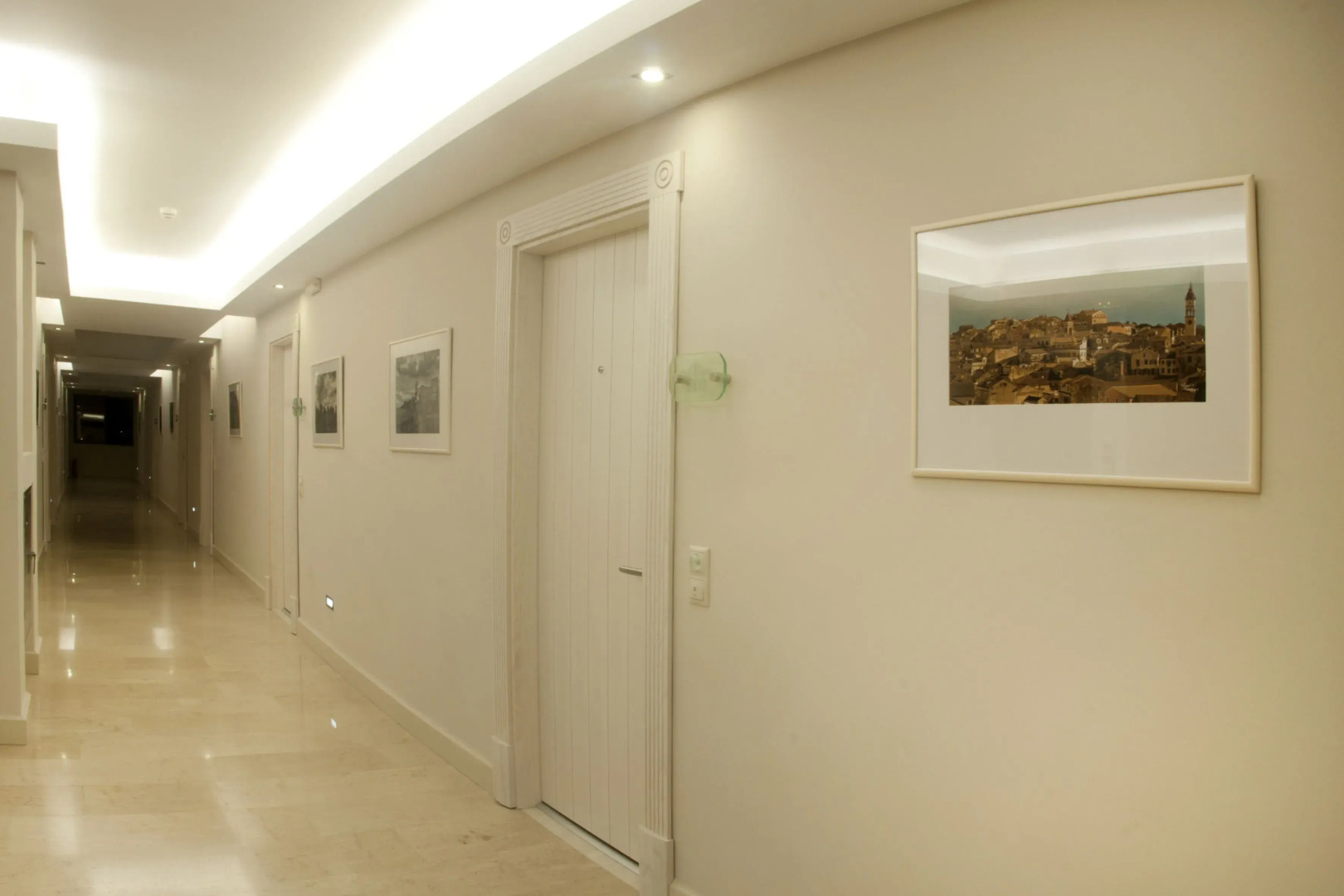 Art Hotel Debono