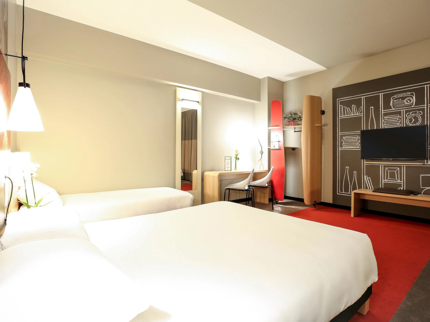 ibis Niort Est Mendes France