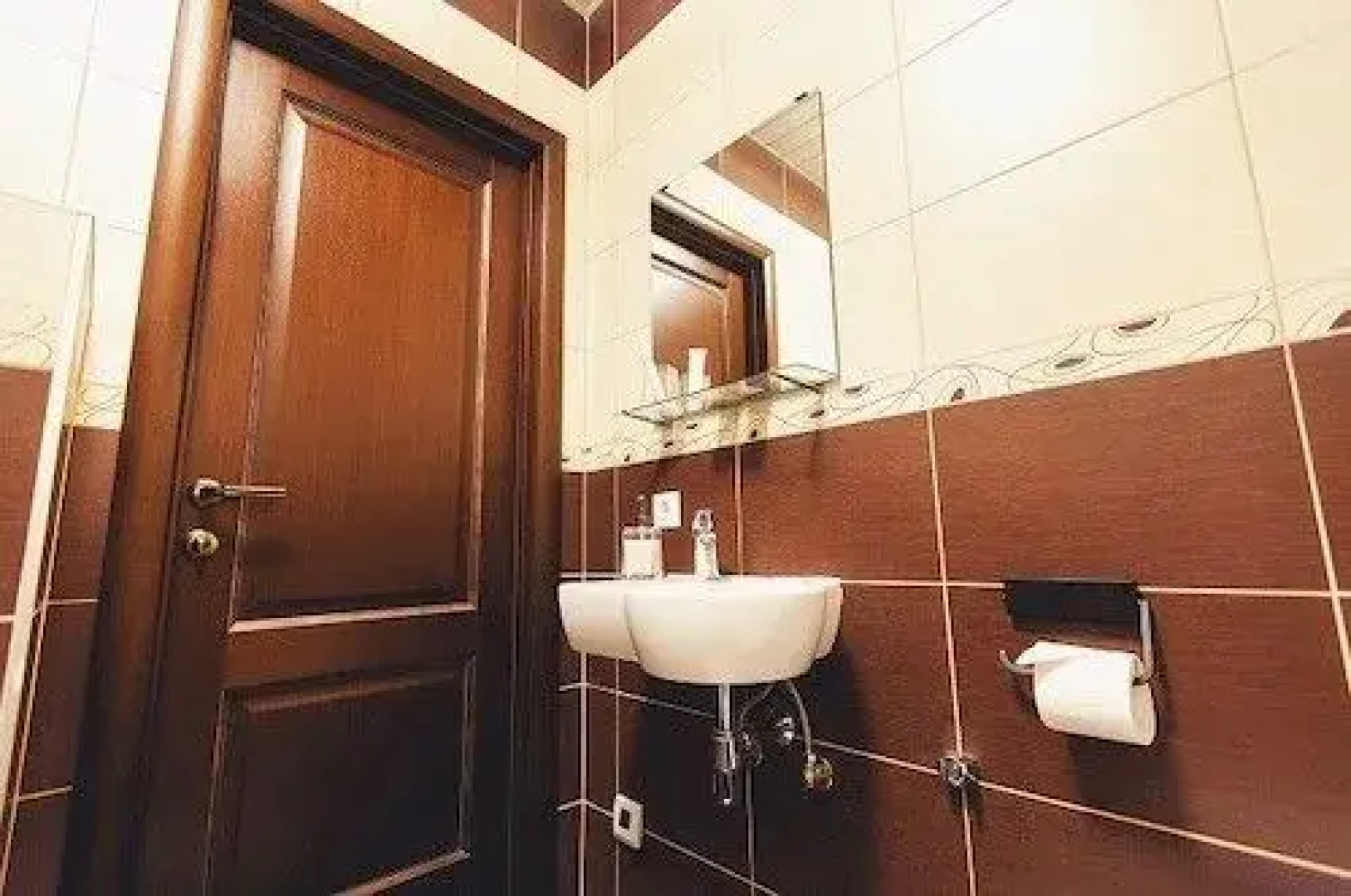 Отель Шале на Комсомольском