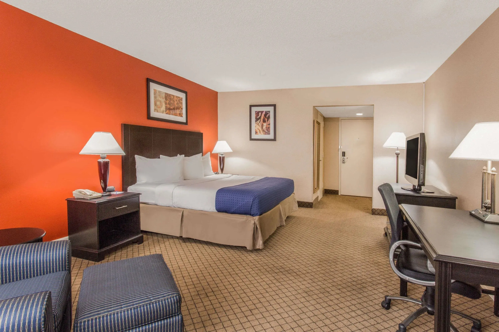 Baymont by Wyndham Fayetteville Fort Bragg Area