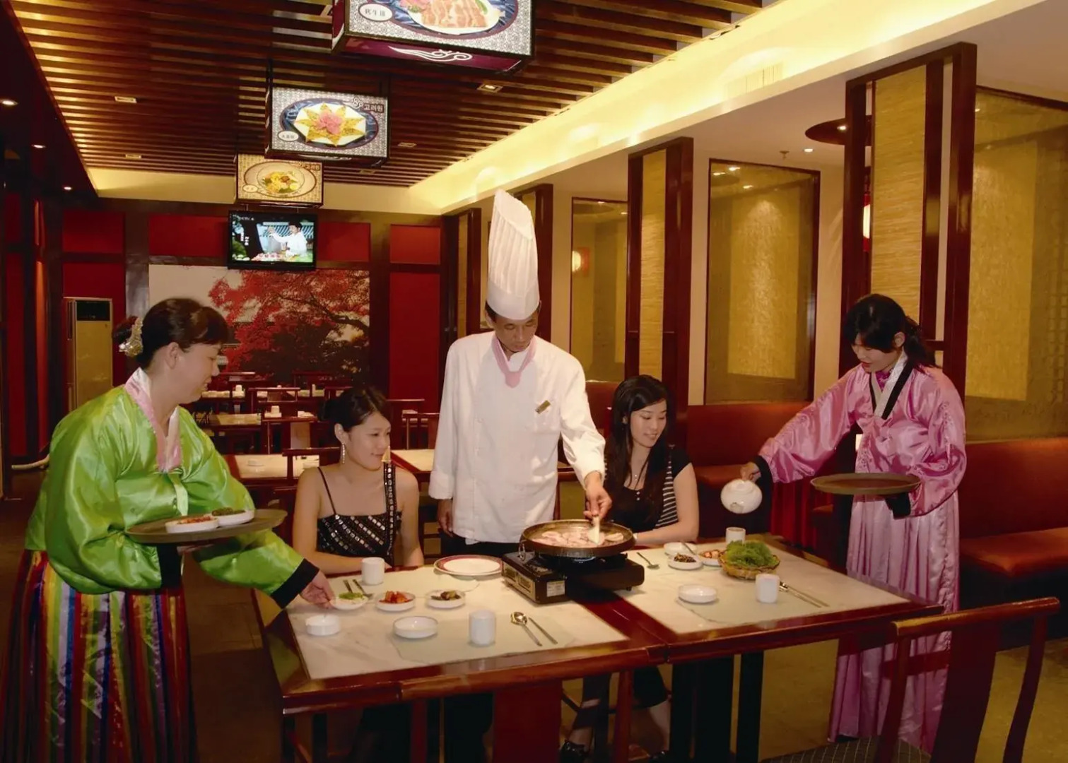 Maochen New Century Hotel