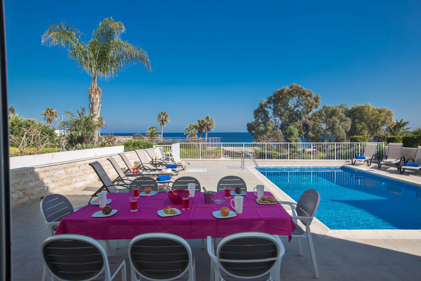 Shaye Frontline Villa