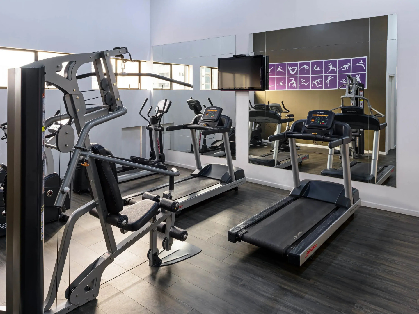 Mercure Curitiba Golden Hotel