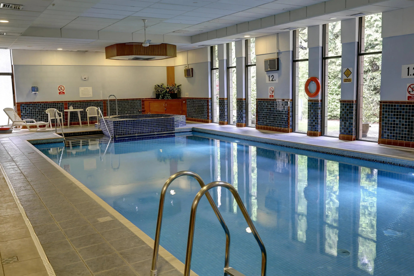 Woodlands Hotel, BW Signature Collection