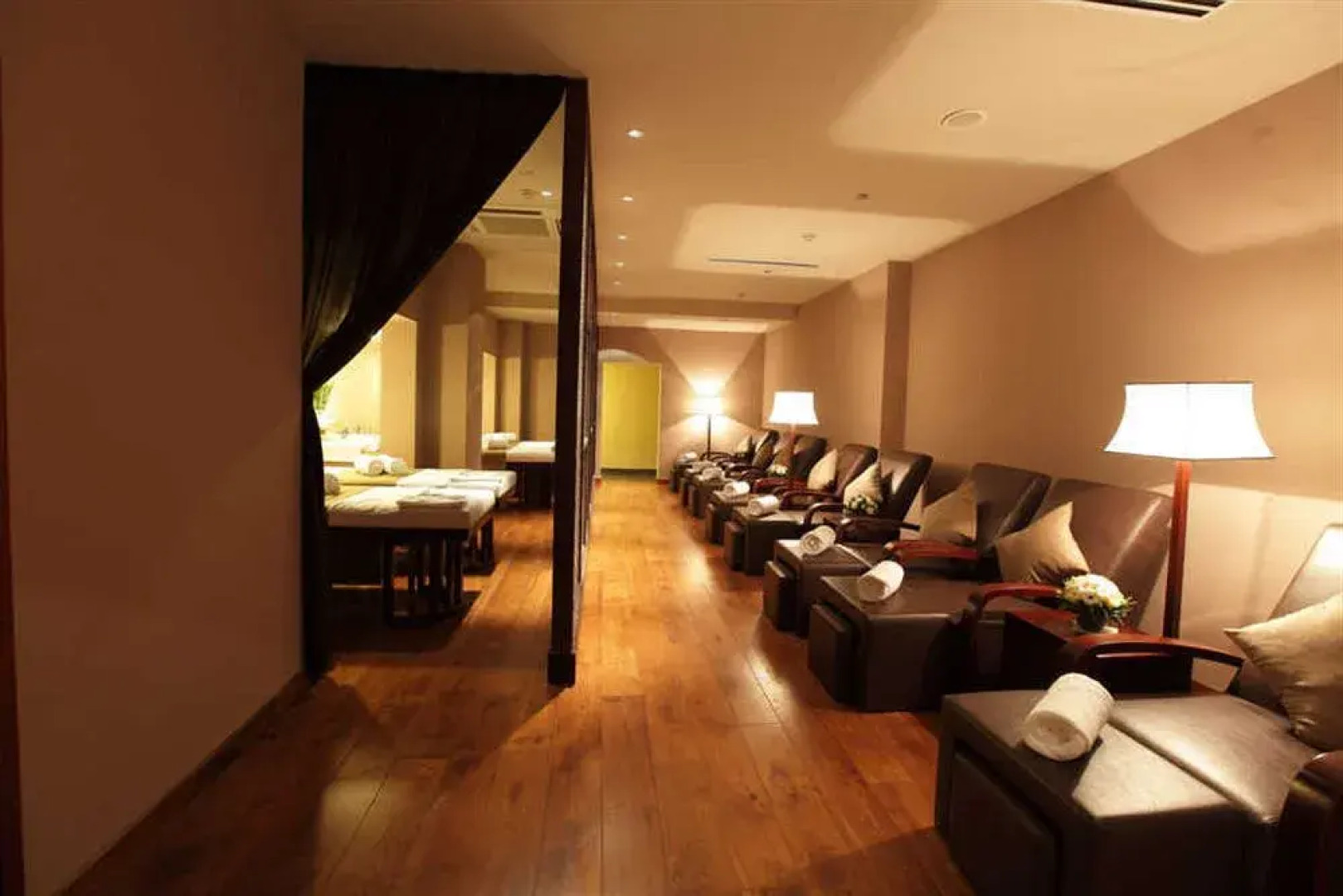 Отель GOLDEN CENTRAL SAIGON