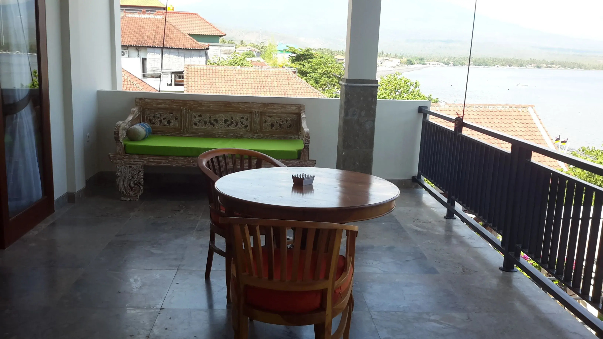 Amed Beach Villa