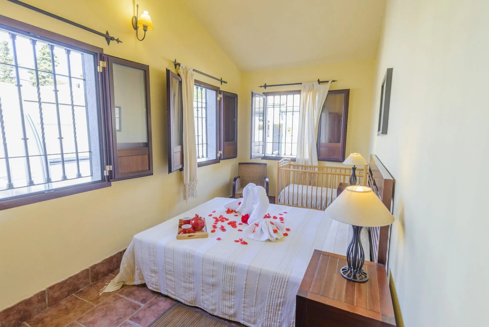 Villa With 10 Bedrooms in Rivero de Posadas, With Indoor Pool and Furn