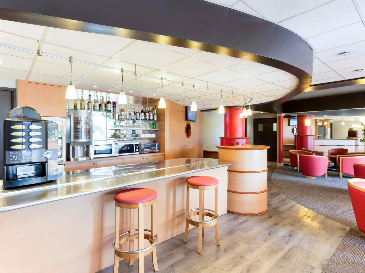 ACE Hôtel Travel Fabrègues - A9 Montpellier Sud