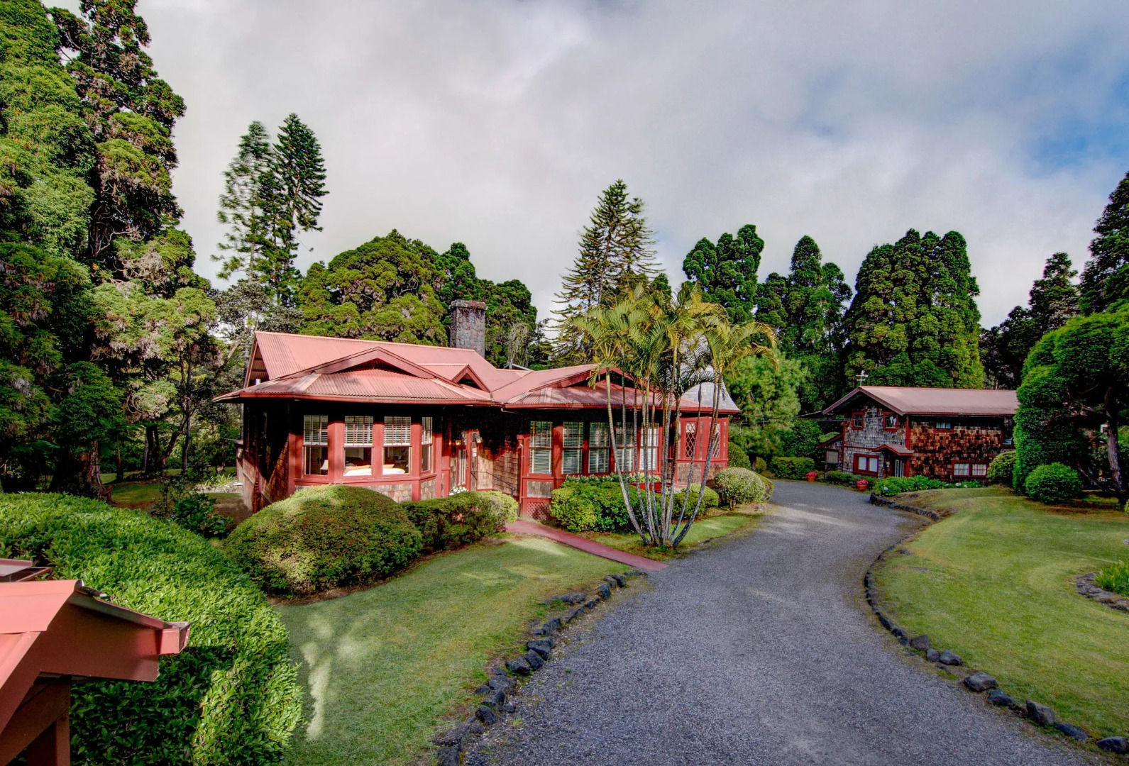 Volcano Village Estates