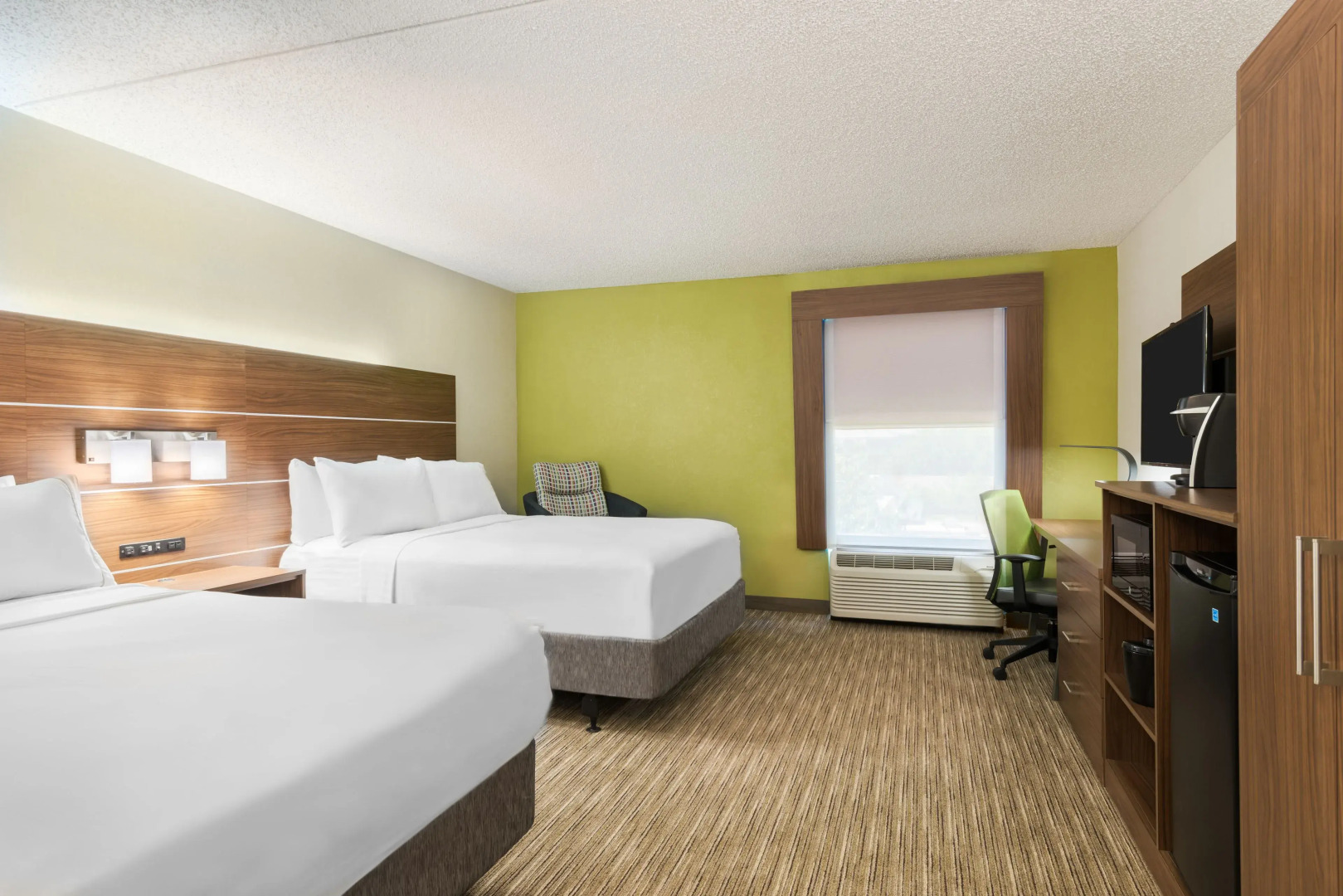 Holiday Inn Express Hotel & Suites Bentonville by IHG