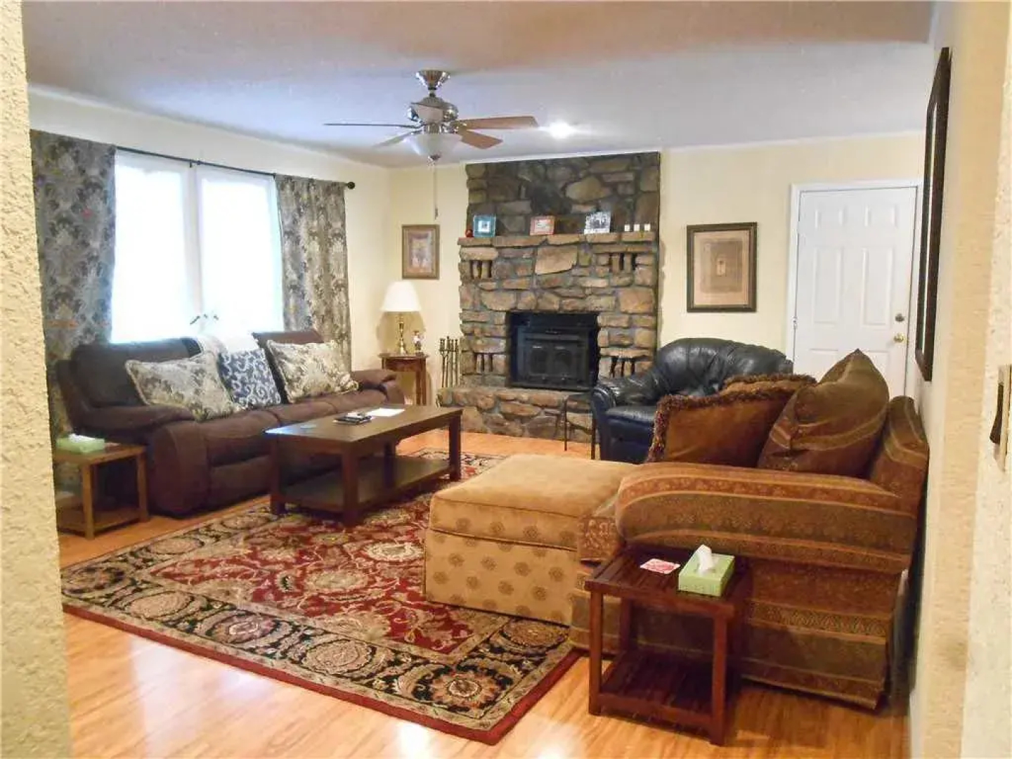 Pego House Unit 340 3 Bedrooms 3 Bathrooms Home