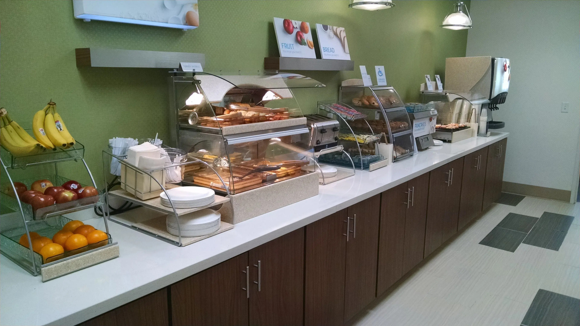 Holiday Inn Express & Suites Price by IHG