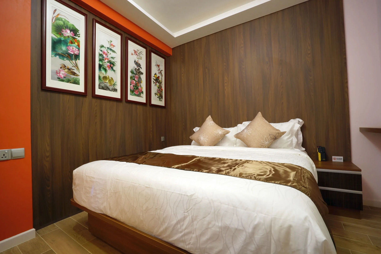 five6 Hotel Splendour