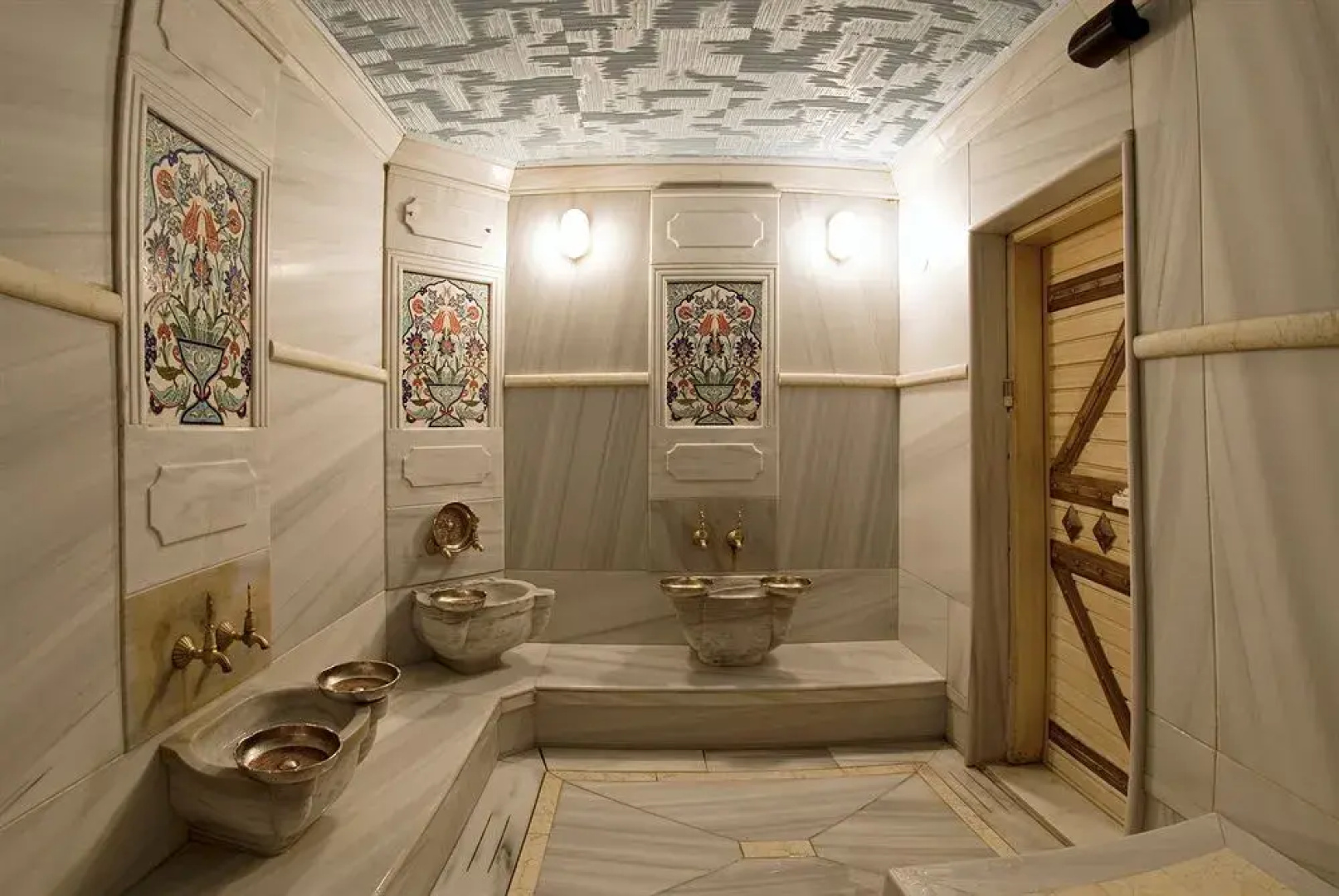 AHC Old City Hotel