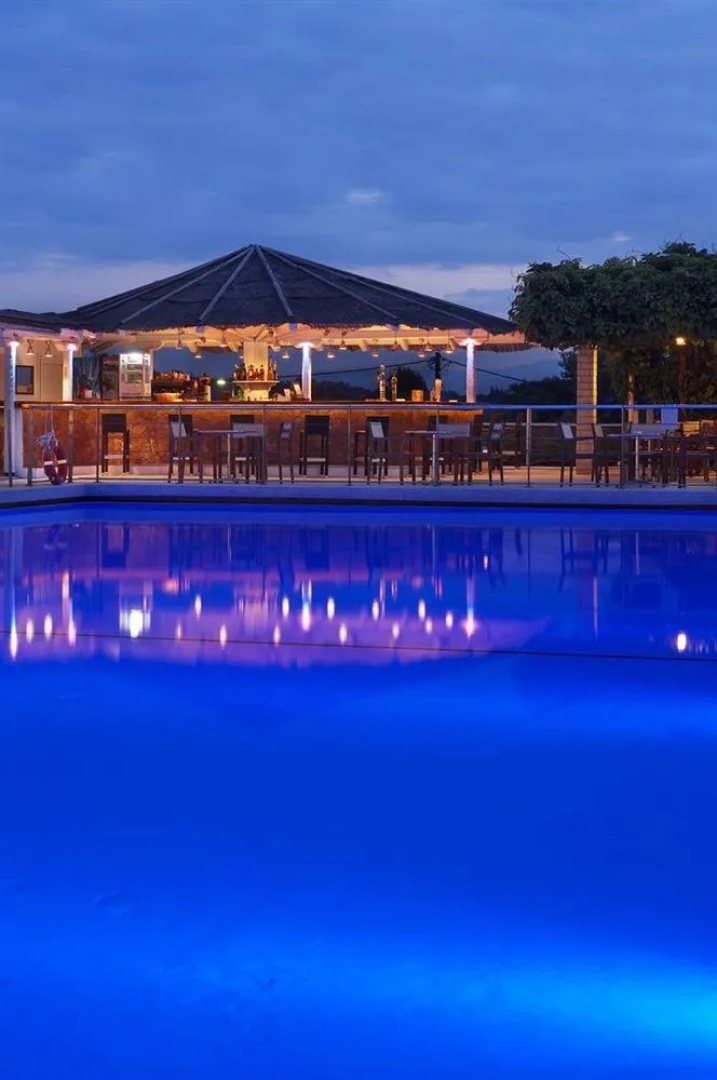 Nautica Bay Hotel
