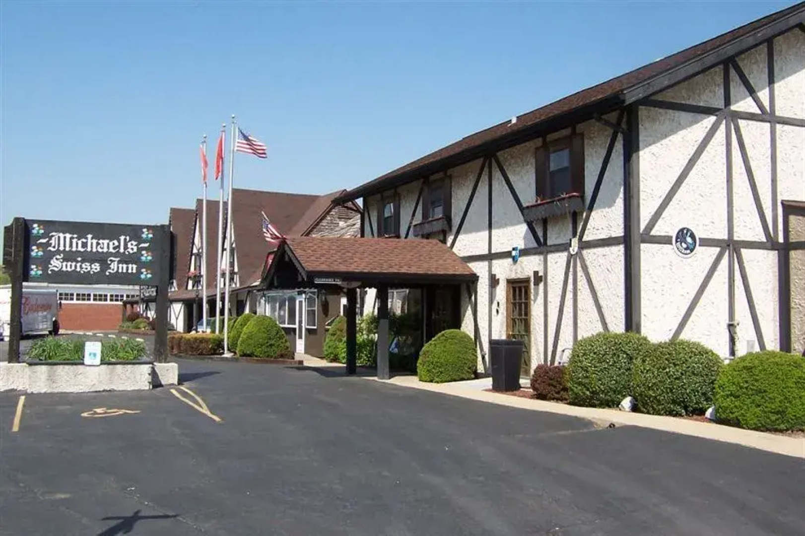 Michaels Swiss Inn Highland