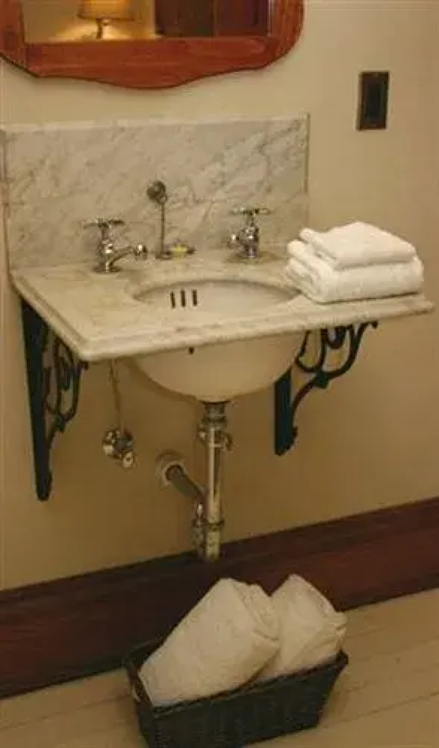 Tryon Farm Guest House
