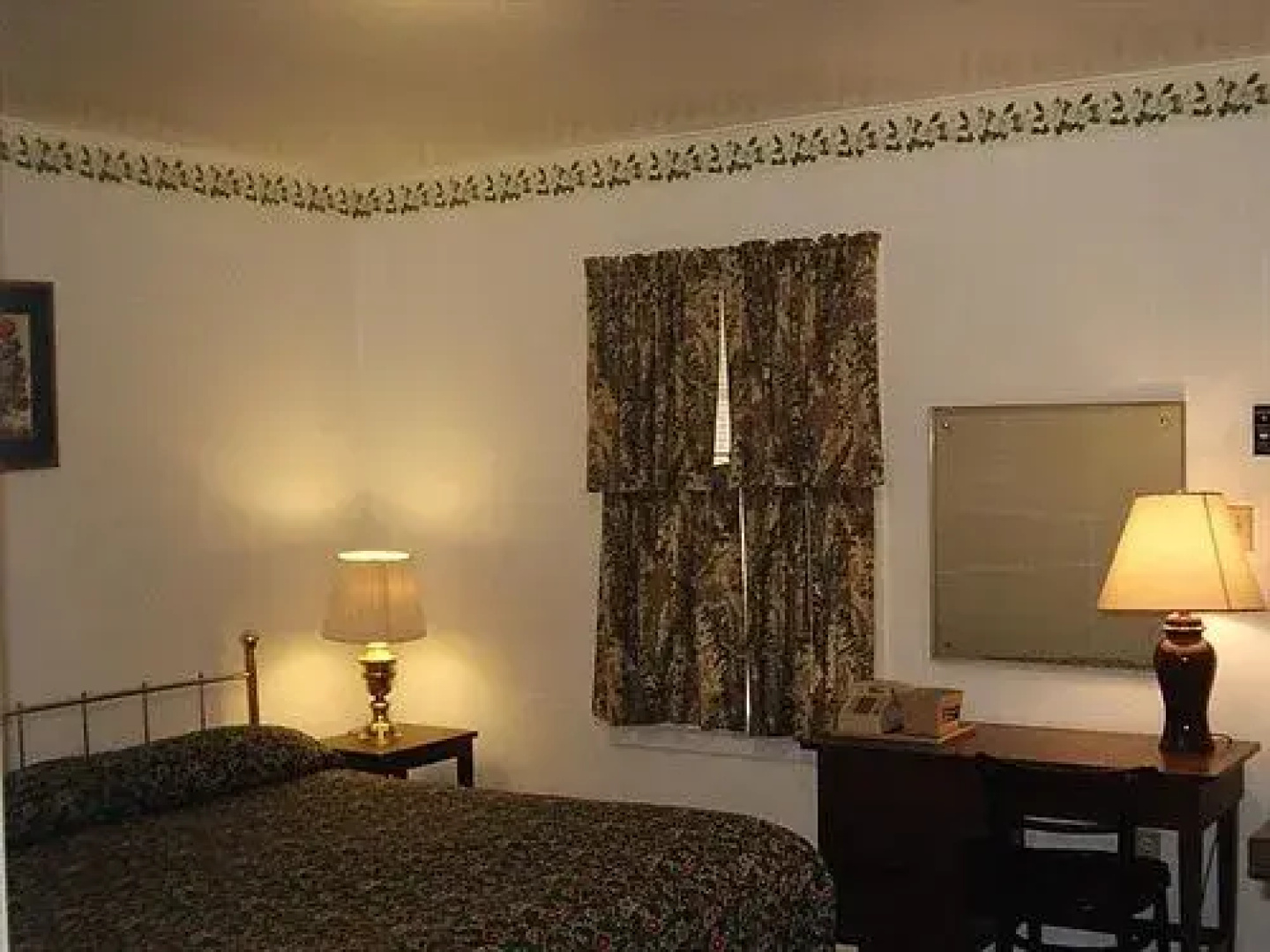 Budget Inn