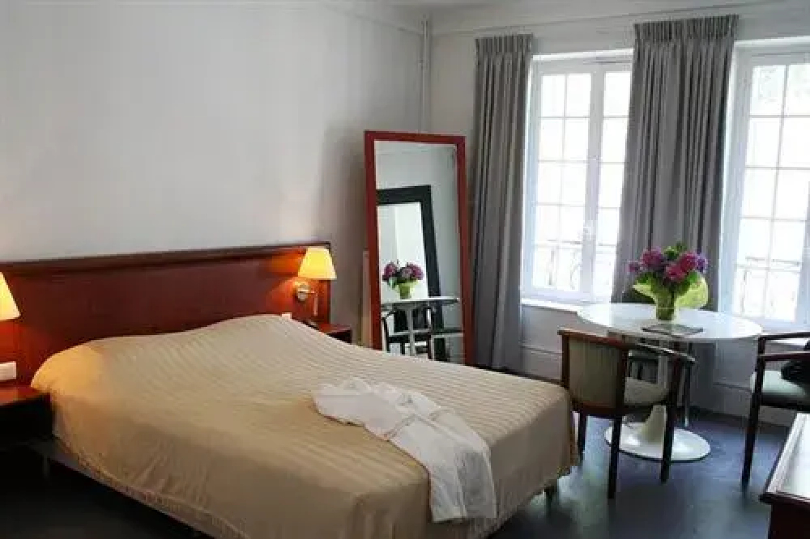 Résidence Du Bain Romain