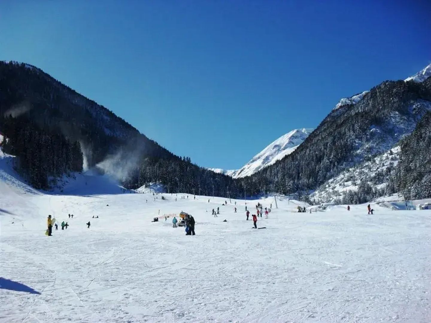 Aspen Golf & Ski ApartHotel