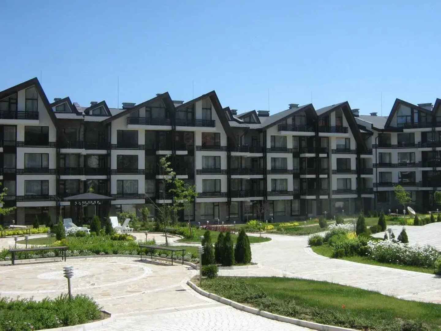 Aspen Golf & Ski ApartHotel