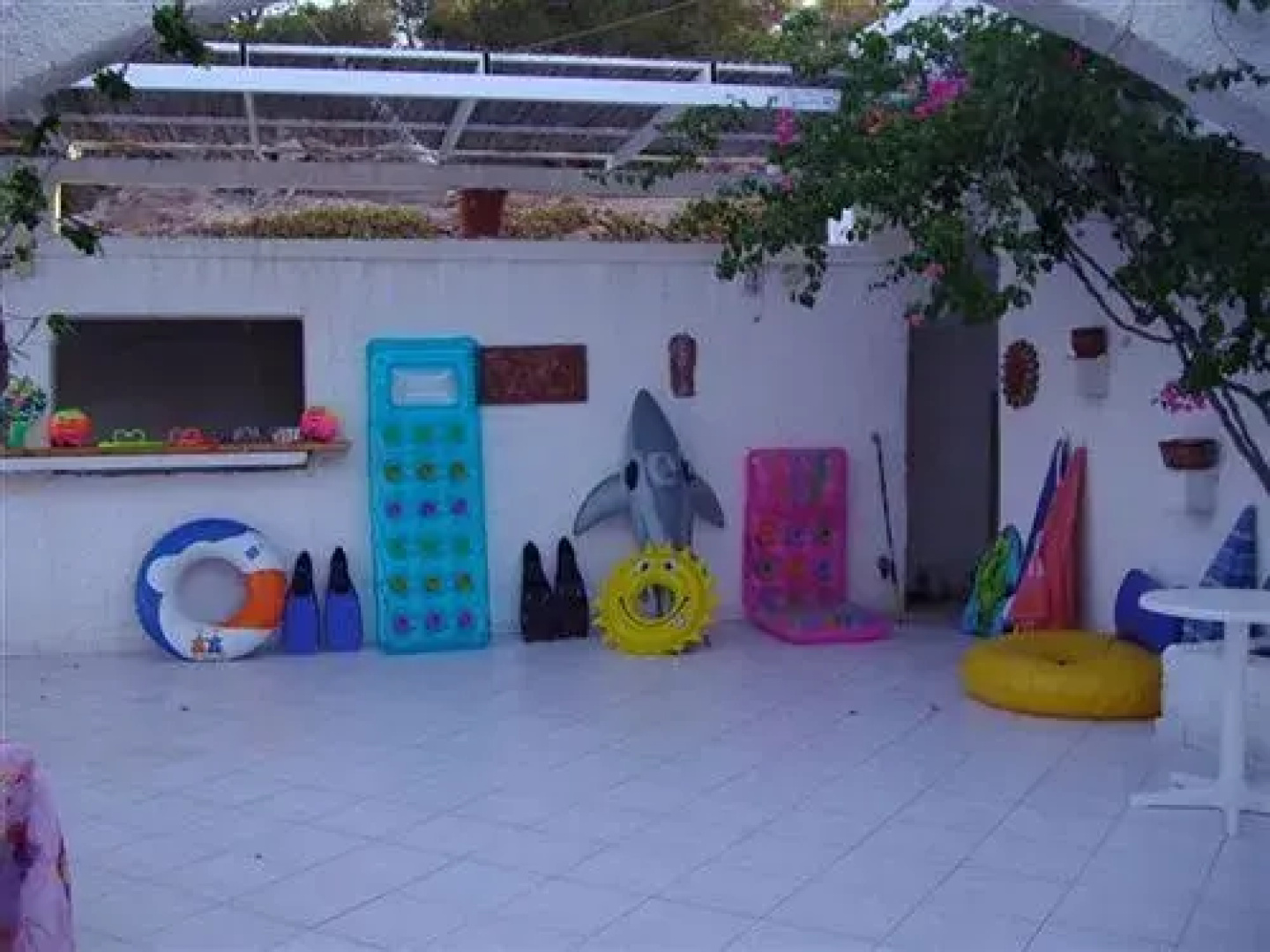 Seaside Village Rooms
