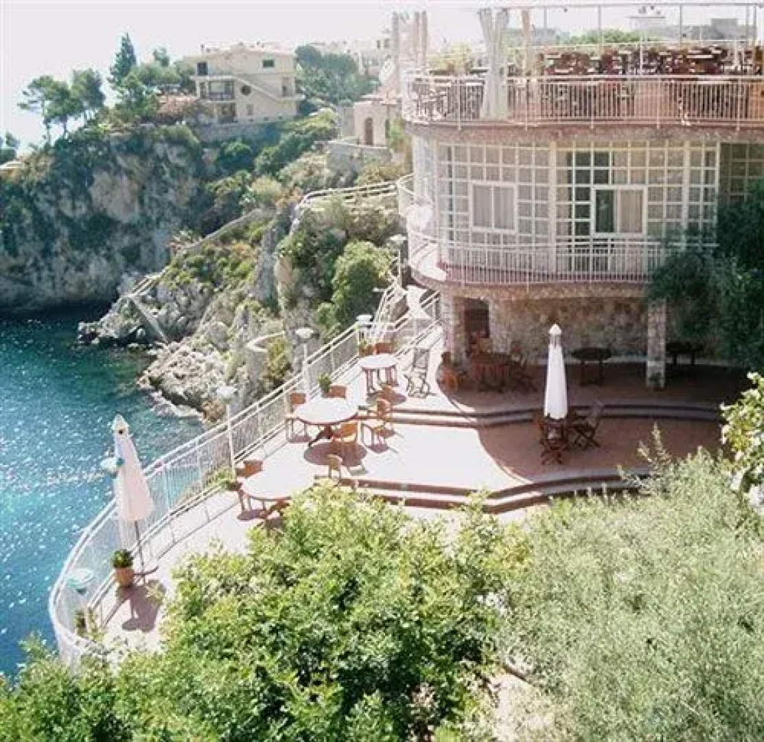 Kafara Hotel