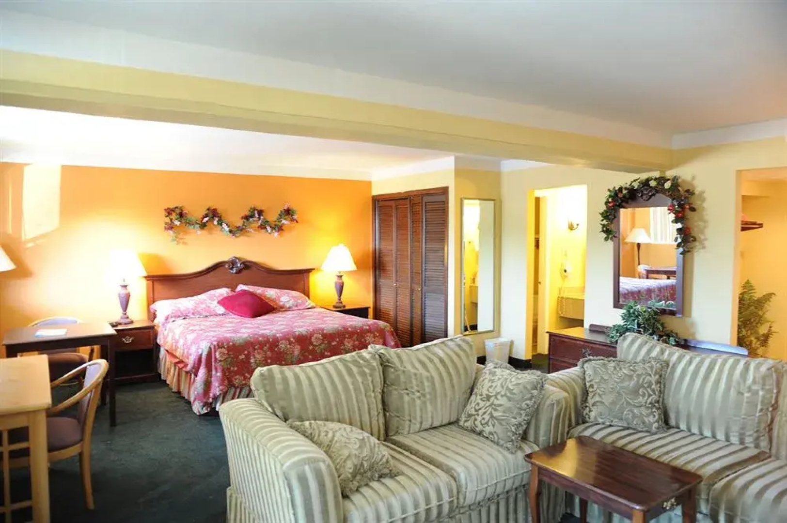 Crowley Inn