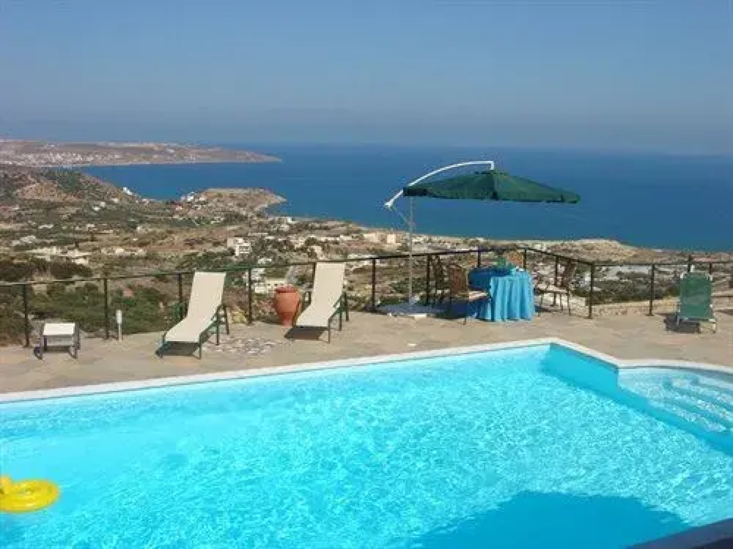 Roussa Village