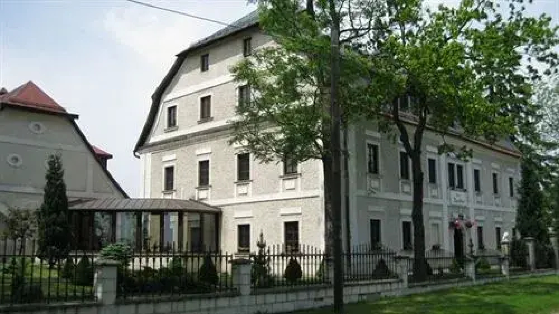 Dworek Karłów