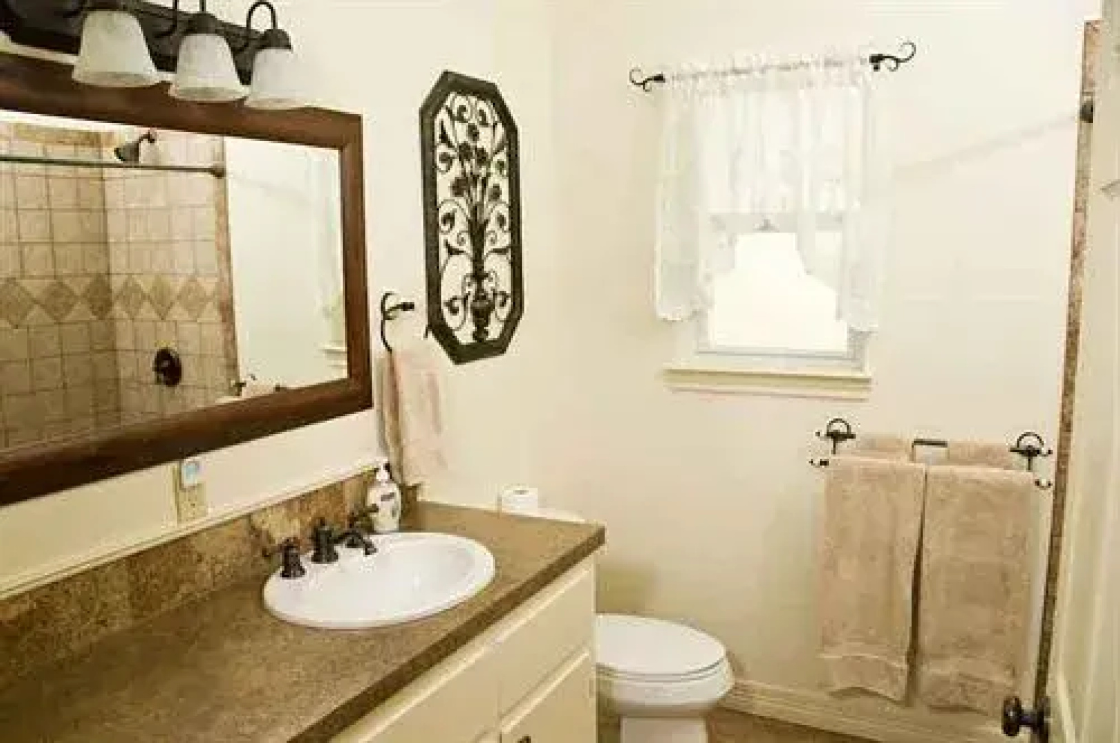 Brazos Oaks Bed & Breakfast