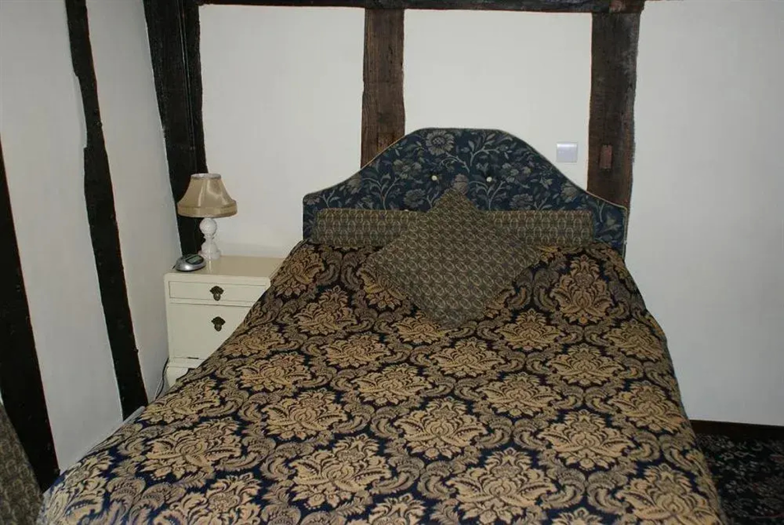 Tudor House Hotel