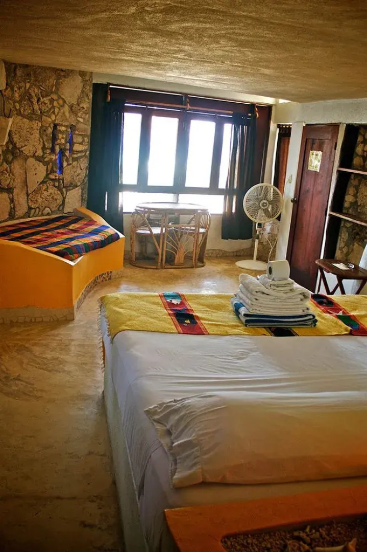 Hotel Tierras Del Sol