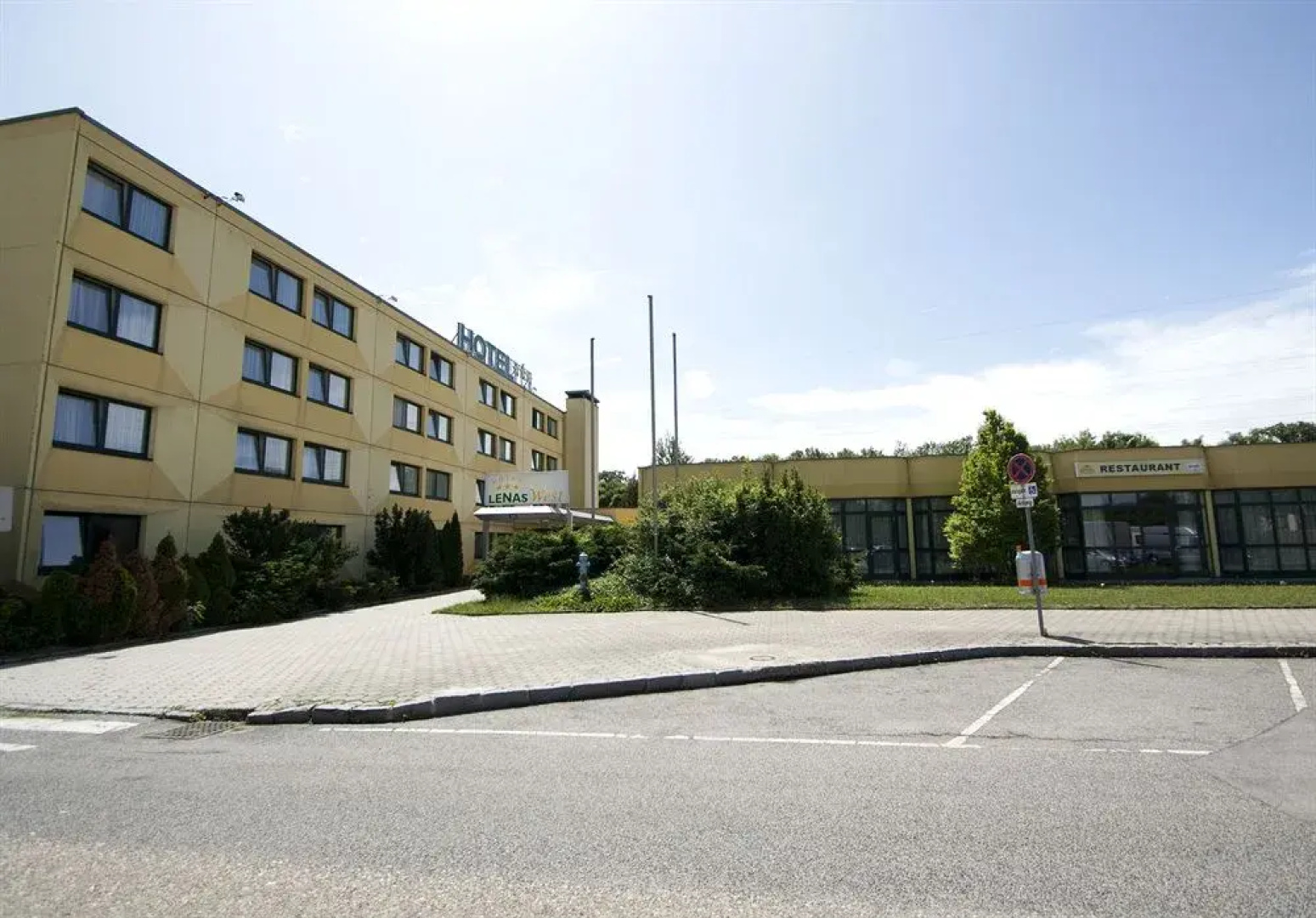 Hotel Lenas West