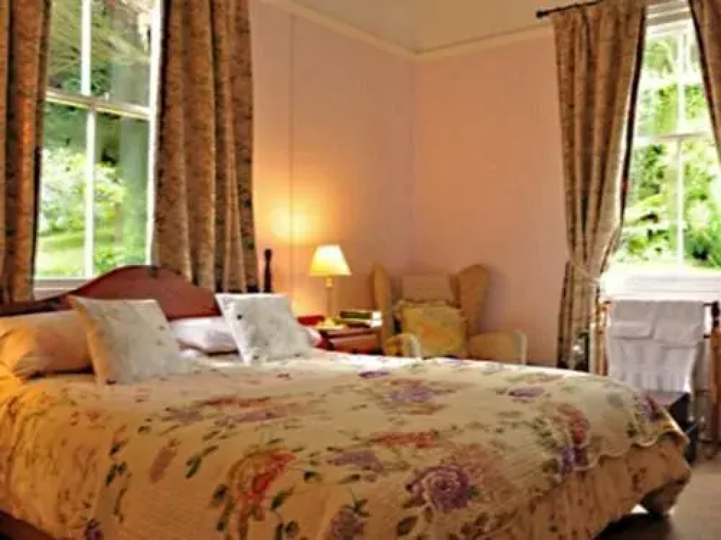 Troutsdale Lodge