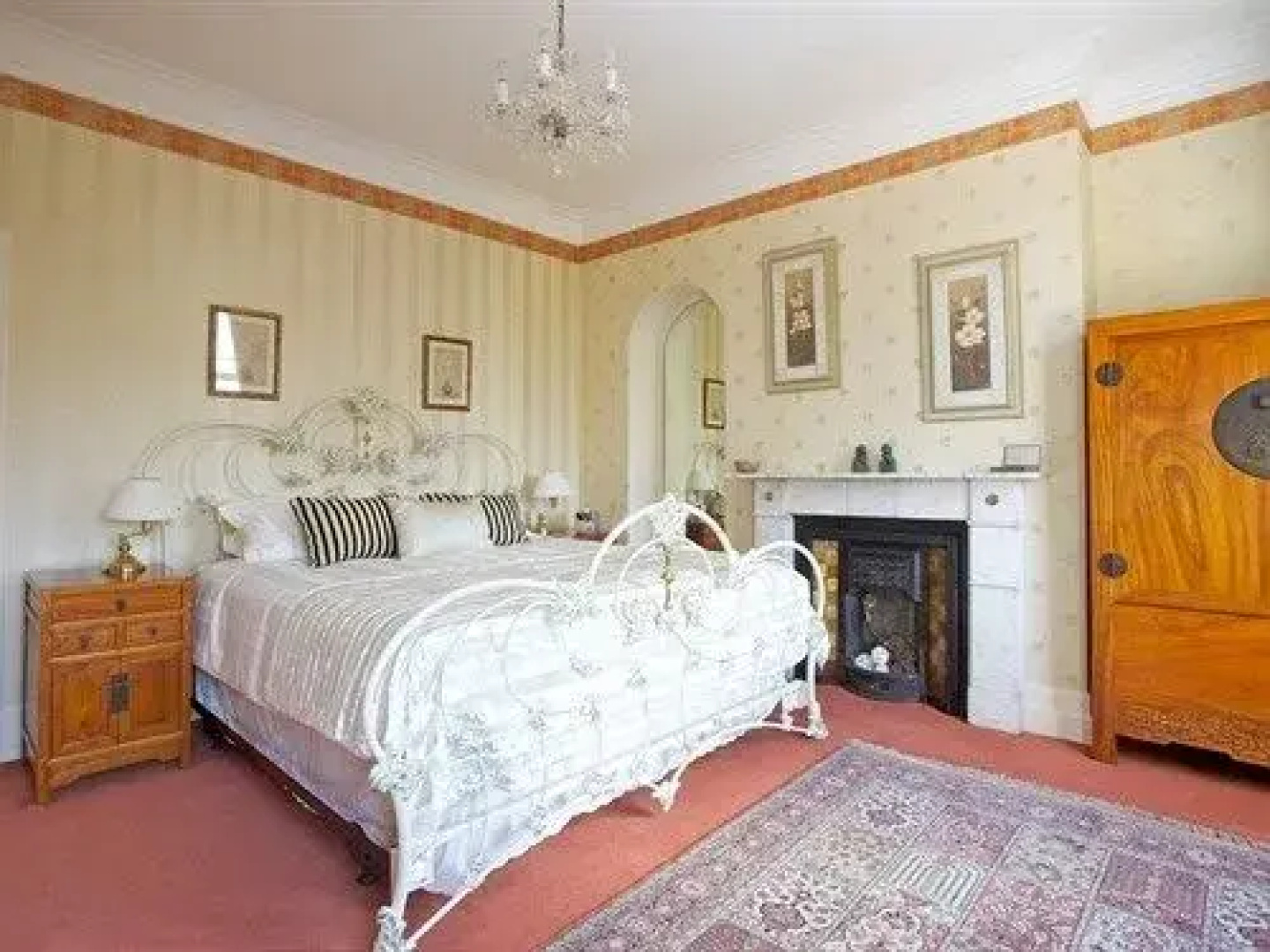 Sheepy Lodge