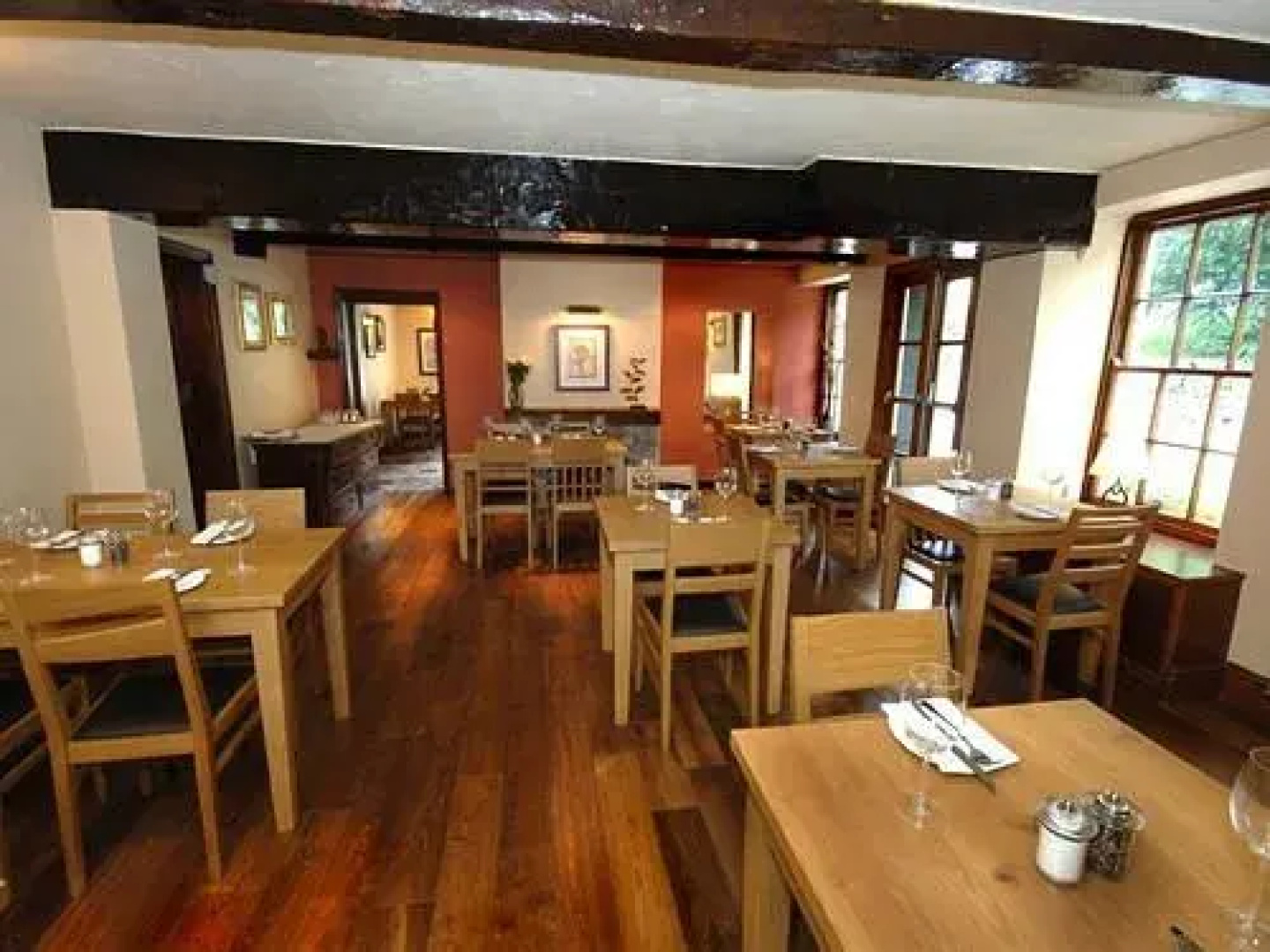 The Wheatsheaf Inn