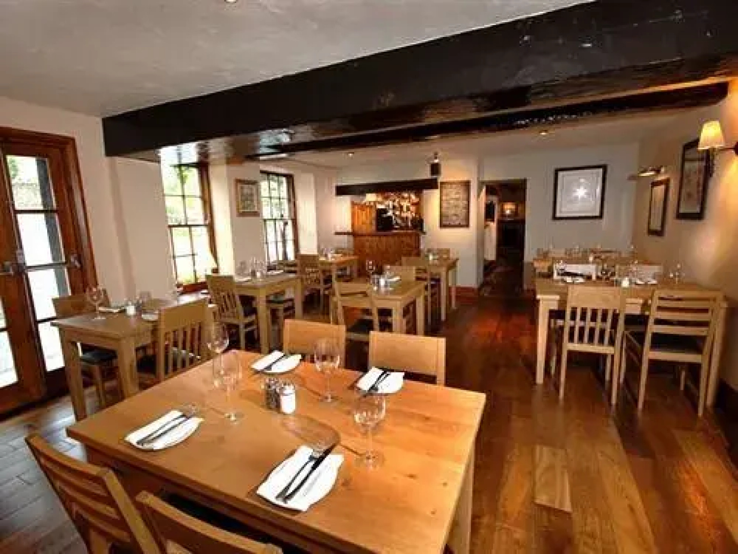 The Wheatsheaf Inn