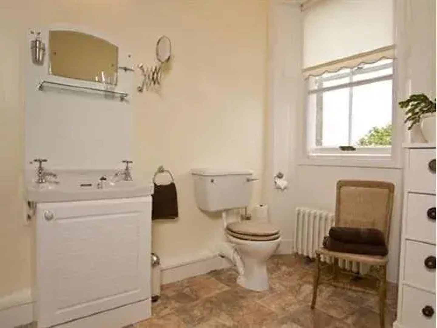 Embleton House Bed & Breakfast