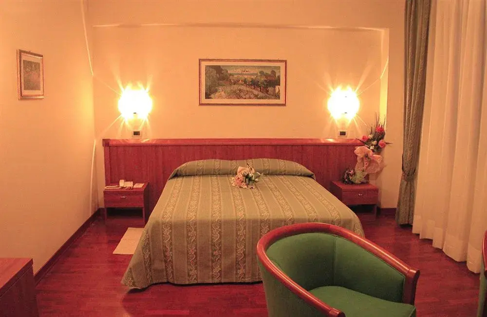 Hotel Lo Scudo