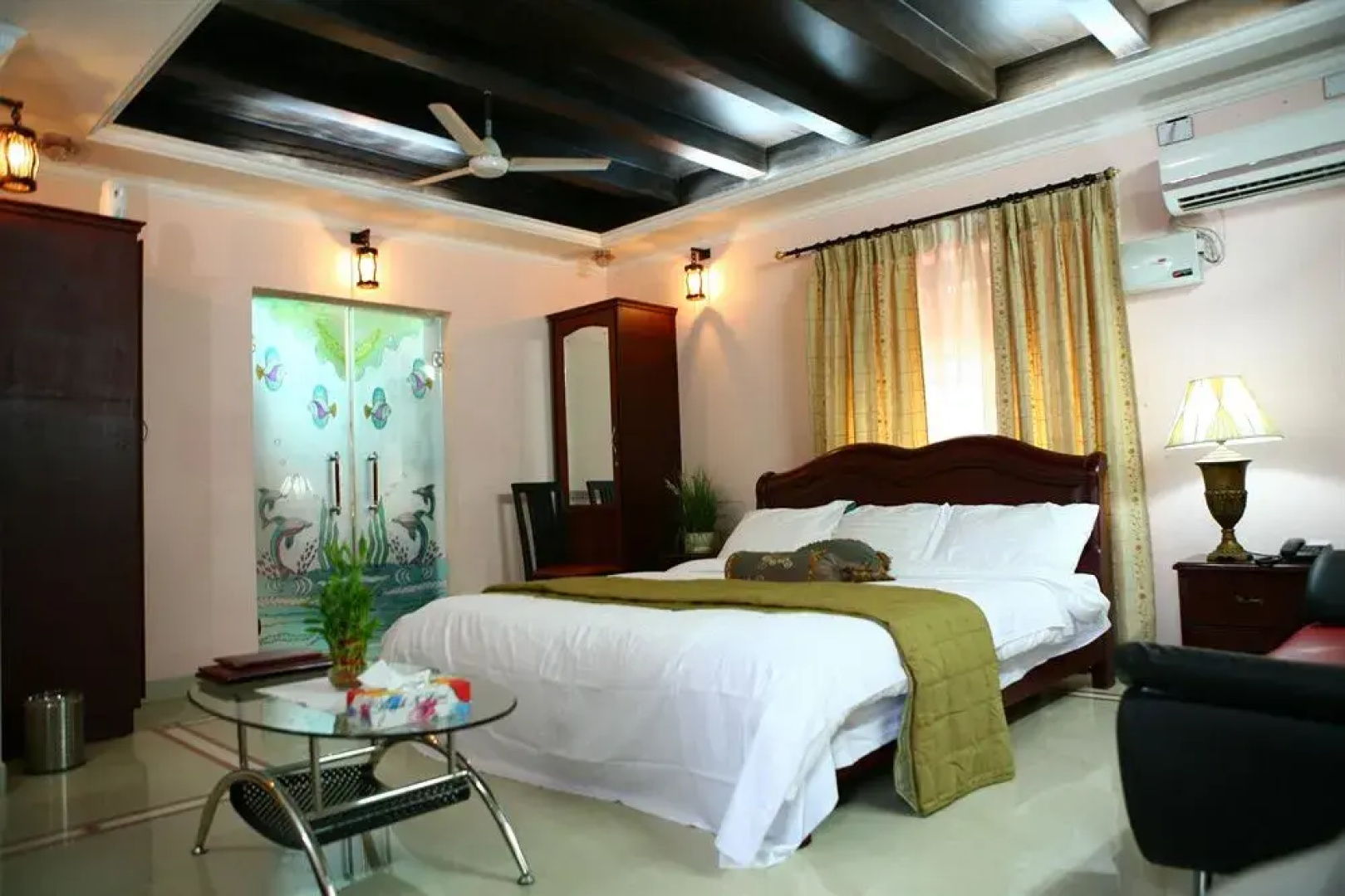 Sreeragam Luxury Villa Retreat
