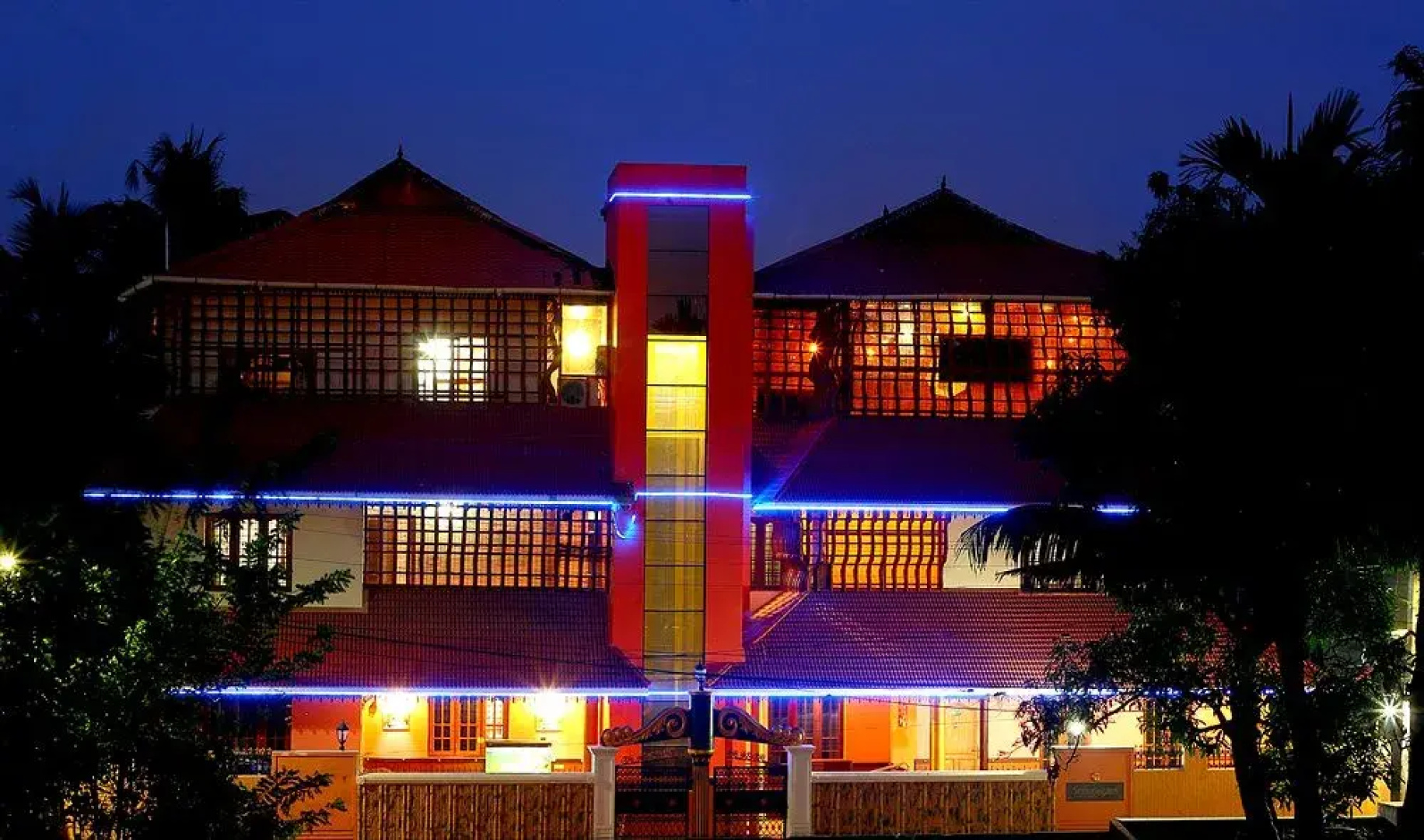 Sreeragam Luxury Villa Retreat