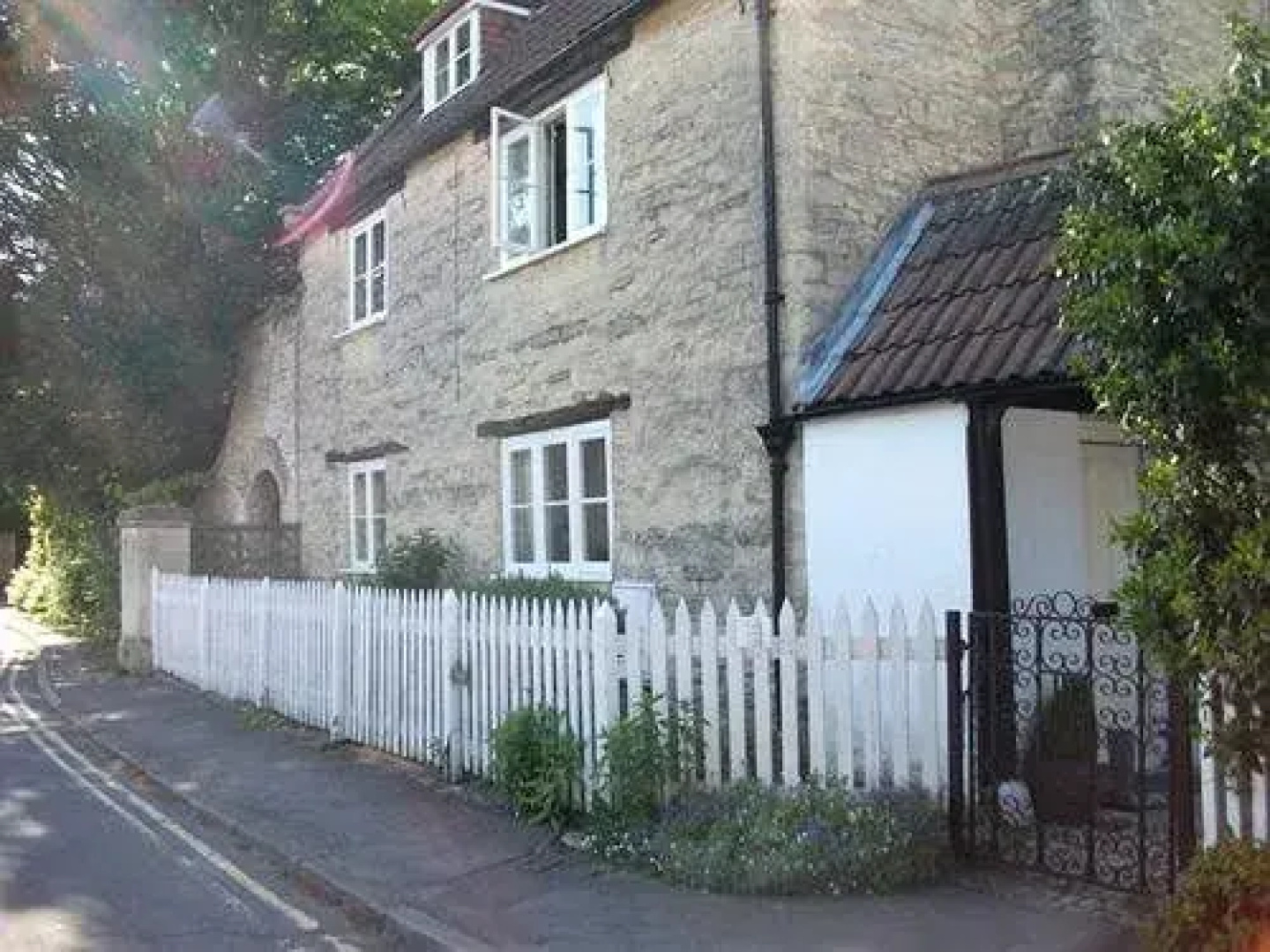 The Old Gatehouse