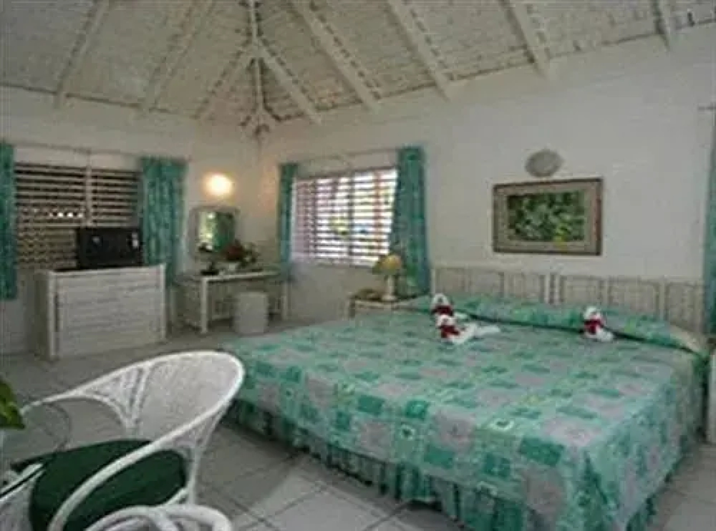 Coral Cay Villas