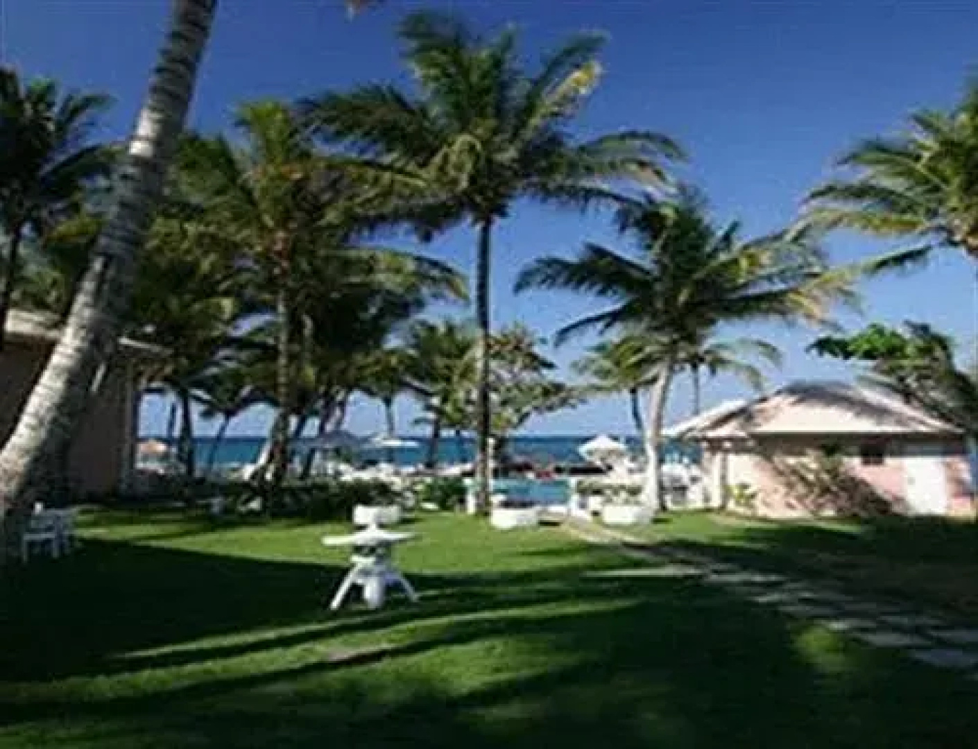 Coral Cay Villas