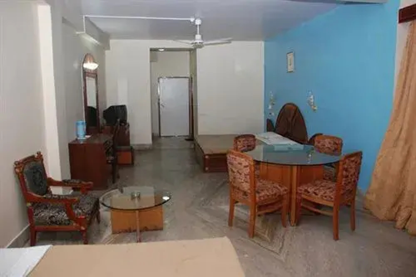 Shahee Resorts