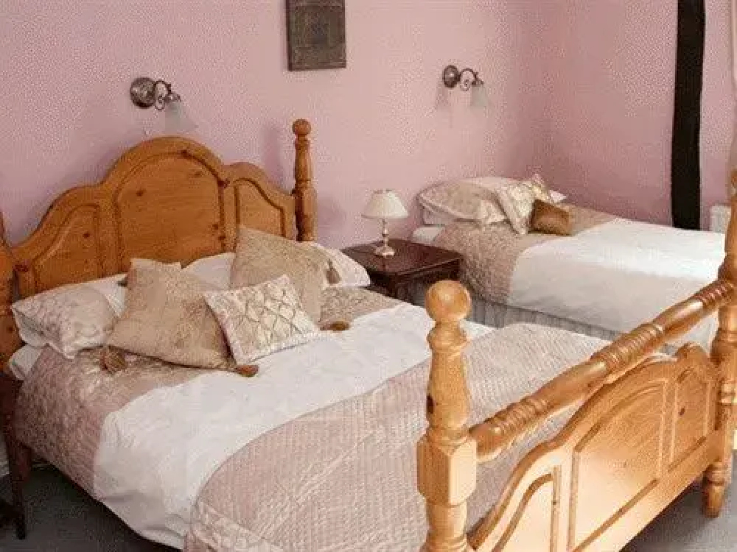 Red Lion Hotel