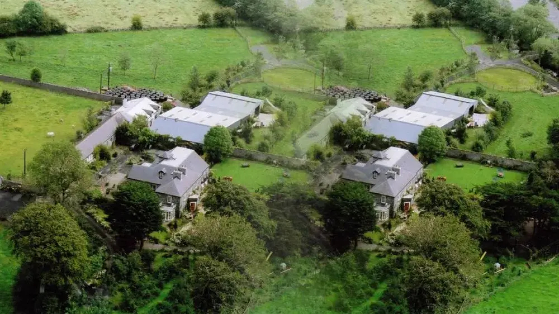 Caheroyan House and Farm
