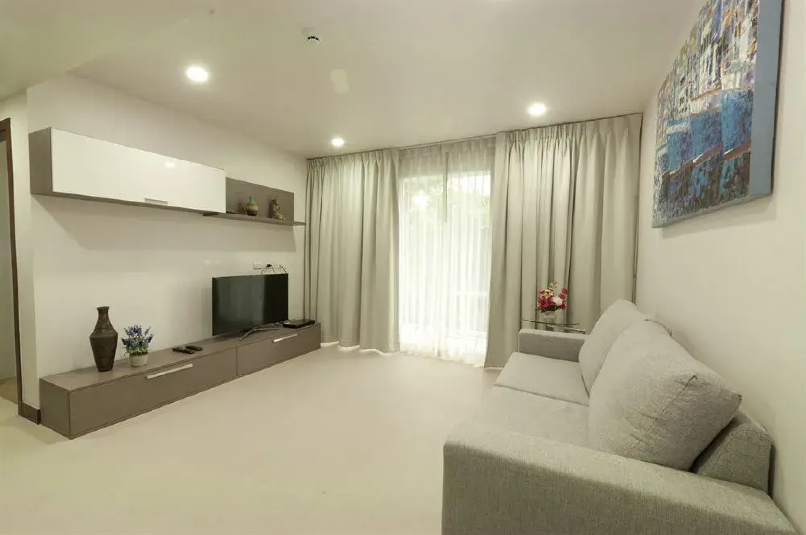 Karon Butterfly Residence